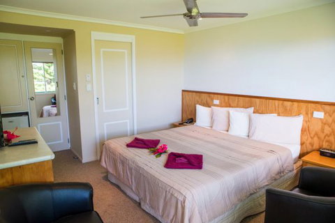 Seaview Hotel And Cottages Norfolk Island - Kawana Tourism 2