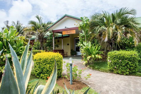 Seaview Hotel And Cottages Norfolk Island - Kawana Tourism 3