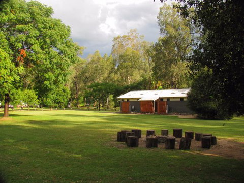 Takarakka Bush Resort Carnarvon Gorge - Kawana Tourism 7