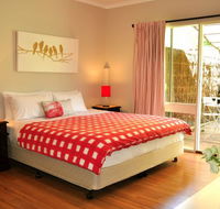 Tessies Studio - Kawana Tourism