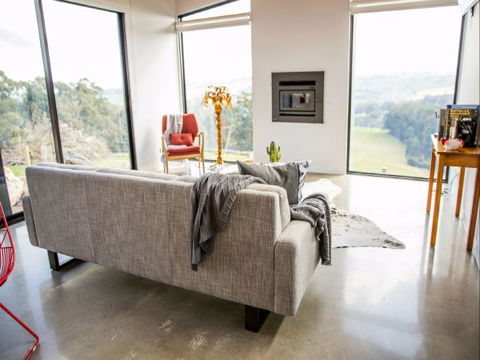 Vivere Retreat - Kawana Tourism 8