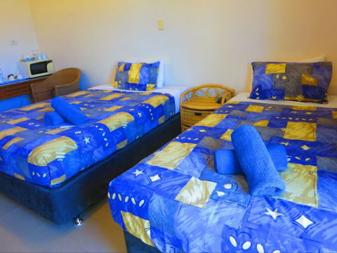 VQ3 Lodge - Kawana Tourism 3