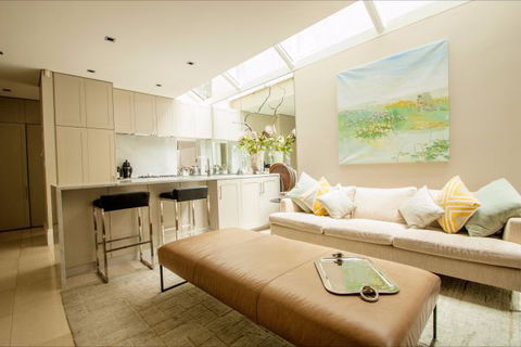 Woollahra Terrace - Kawana Tourism 6