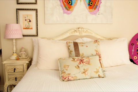 Woollahra Terrace - Kawana Tourism 9