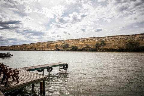 192 Page Drive Blanchetown -River Shack Rentals - Kawana Tourism 8
