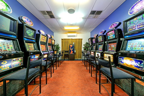 Border Village Roadhouse - Kawana Tourism 3