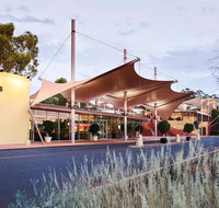 Desert Gardens Hotel - Kawana Tourism