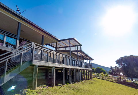 Palana Beach House - Kawana Tourism 7