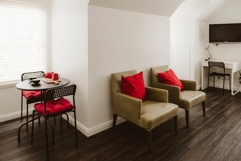 The Loft At Denver - Kawana Tourism 6