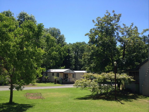 Yackandandah Holiday Park - Kawana Tourism 3