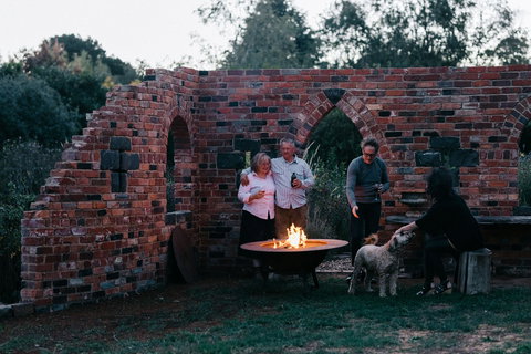 Acre Of Roses - Kawana Tourism 8