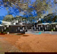 Aintree Cottage - Kawana Tourism