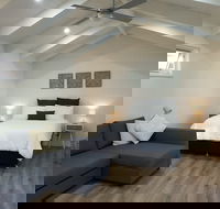 Alkira Garden Studios - Kawana Tourism