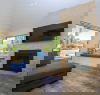 Amber Mist Villas - Kawana Tourism