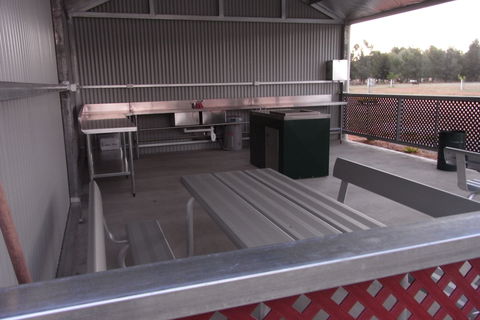 Ariah Park Camping Ground - Kawana Tourism 1