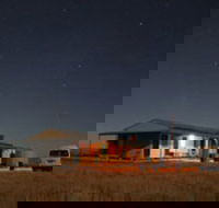 Food  Huts by Mt Oxley - Kawana Tourism