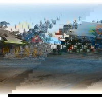 George 4th Inn Hotel Accommodation - Kawana Tourism