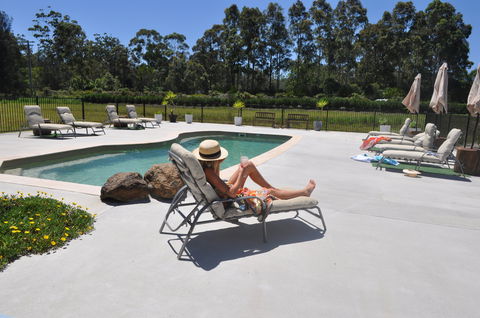 Hallidays Point Caravan Park - Kawana Tourism 0