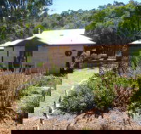 Jalbrook  Estate-  CottagesAlpacasGallery  Function Centre - Kawana Tourism