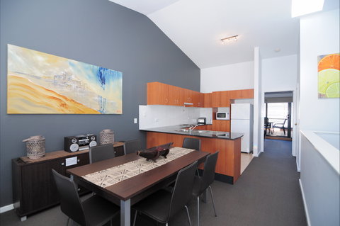 Nautilus Apartments Jervis Bay - Kawana Tourism 4