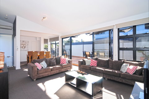 Nautilus Apartments Jervis Bay - Kawana Tourism 8