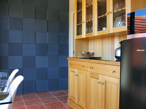 Outlook BnB - Kawana Tourism 4