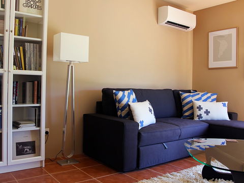 Outlook BnB - Kawana Tourism 6