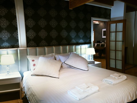 Thiele House Retreat - Kawana Tourism 3