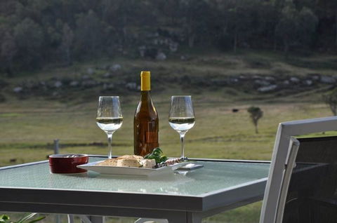 Valle Laguna - Kawana Tourism 2