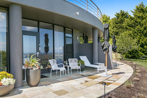 Blue Range Estate Villas - Kawana Tourism 2