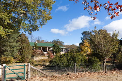 Cuppacumbalong Homestead - Kawana Tourism 1
