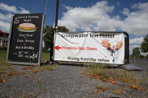 Deepwater Inn - Kawana Tourism 1