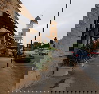 Henry on Yorkes Bed  Breakfast - Kawana Tourism