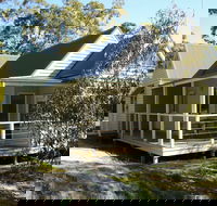 Hooked Inn Cottages - Kawana Tourism