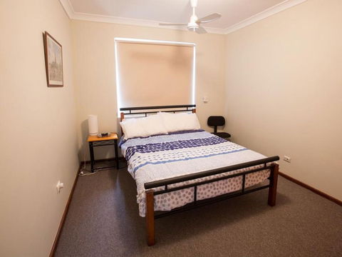 Madora Bay Beach Break - Kawana Tourism 2