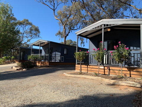 Robinvale Riverside Caravan Park - Kawana Tourism 1