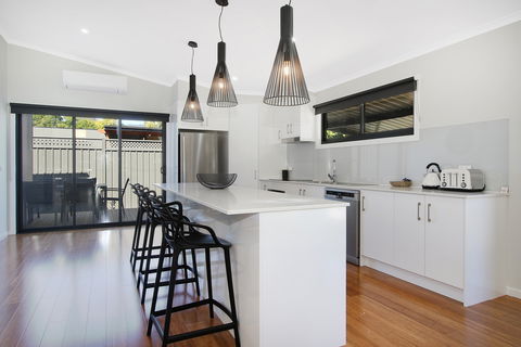 Snowgum Bright Retreat 1 - Kawana Tourism 0