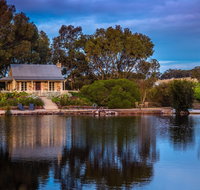 Stonewell Cottages and Vineyards - Kawana Tourism