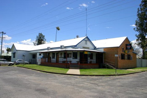 Tabulam Hotel - Kawana Tourism 0