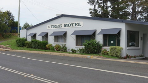 Tree Motel - Kawana Tourism 0