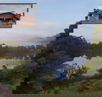 Tullah HideAway - Lakeside  Mountain Views - Kawana Tourism