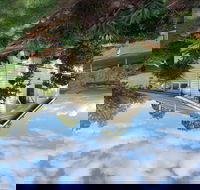 Vanbery Cottage Host Farm - Kawana Tourism