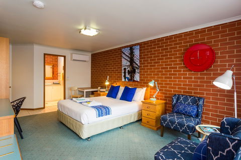 Yackandandah Motor Inn - Kawana Tourism 2