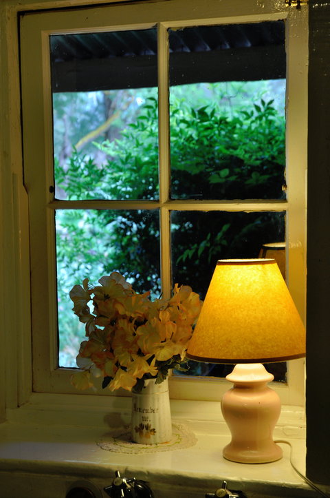 Emma Tiver Heritage Cottage - Kawana Tourism 2