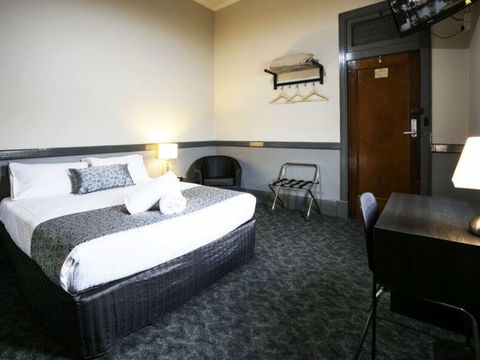 Imperial Maitland - Kawana Tourism 1