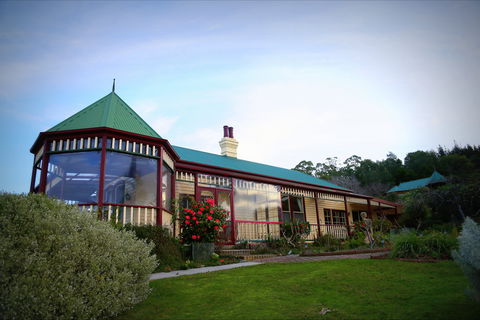Jensens Bed And Breakfast - Kawana Tourism 2