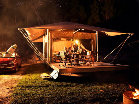 Minnie Water Holiday Park - Kawana Tourism 0