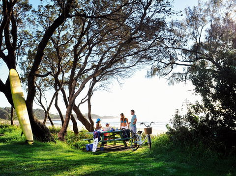 Minnie Water Holiday Park - Kawana Tourism 2