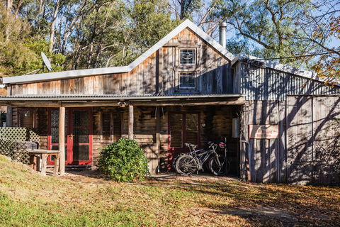 The Boiling Billy Barn - Kawana Tourism 0
