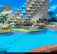 ULTIQA Beach Haven on Broadbeach - Kawana Tourism